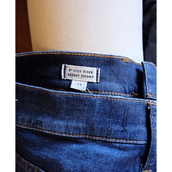 Madewell Denim - 9” High Riser Skinny Skinny Jeans